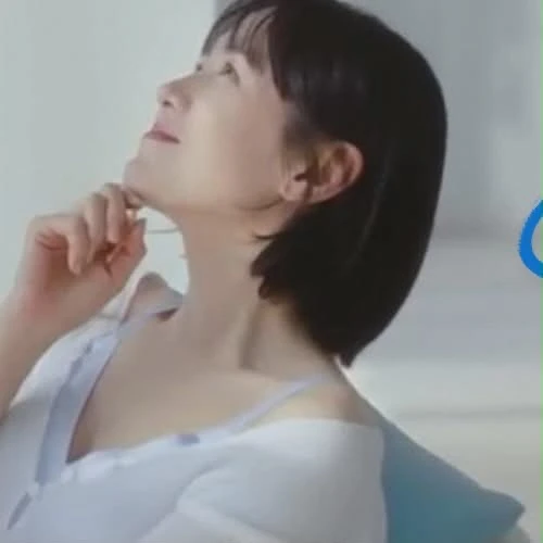 充满粉丝爱意的孙艺珍人气照片