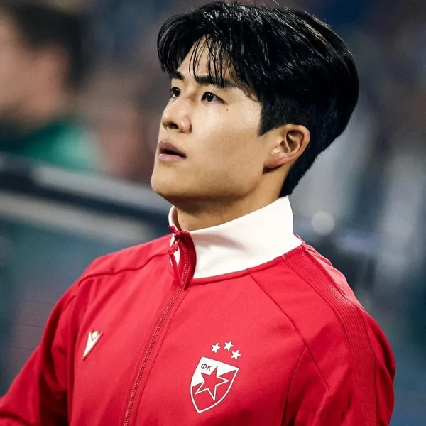 Today’s standout profile photo of Seol Youngwoo on Choeaedol Celeb