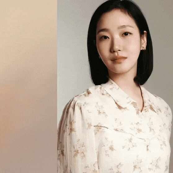 The most loved look of Kim Goeun today