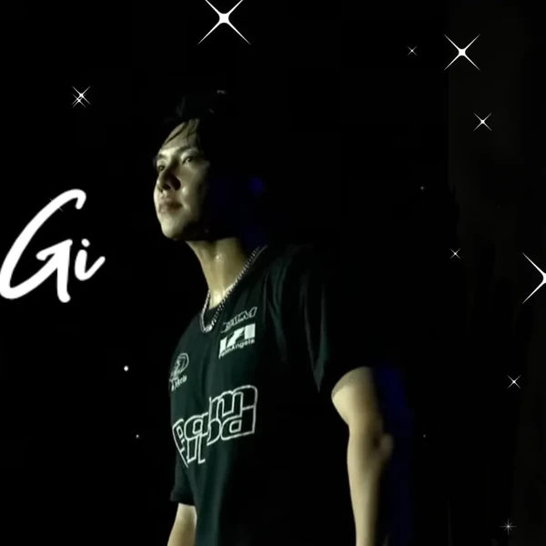 Penampilan Lee Seunggi yang paling disukai hari ini
