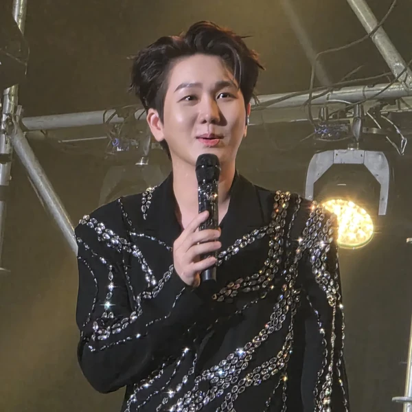 오늘 가장 사랑받은 김수찬의 모습
