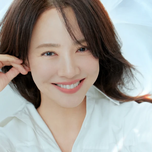 Foto populer Song Jihyo yang penuh cinta dari penggemar