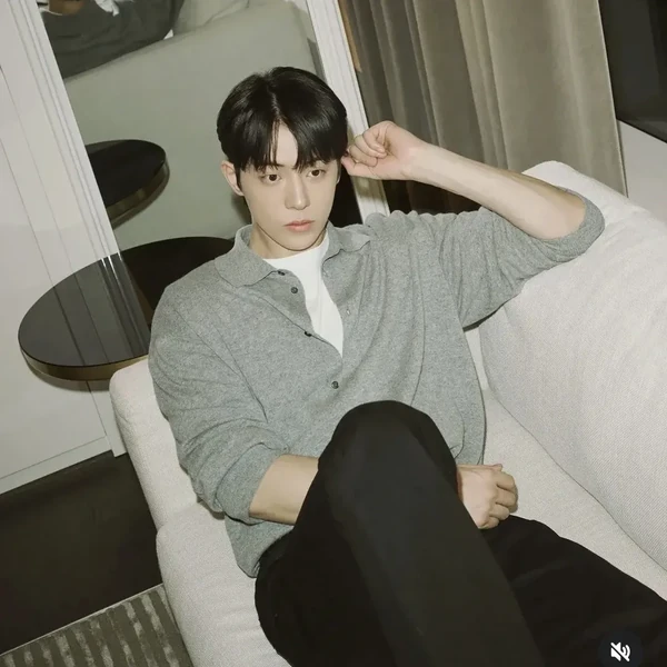 The most loved look of Nam Joohyuk today