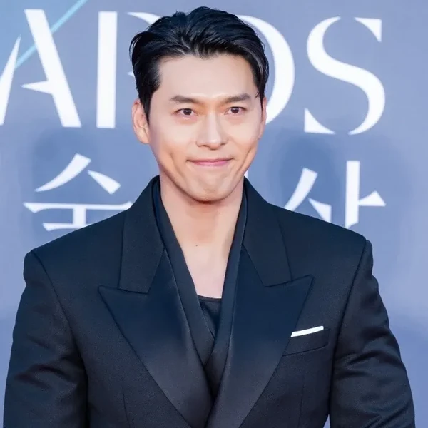 Momen terbaik Hyun Bin pilihan penggemar