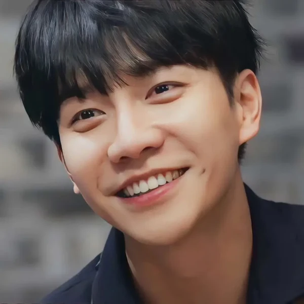 Momen terbaik Lee Seunggi pilihan penggemar
