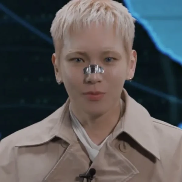 The most loved look of Key today