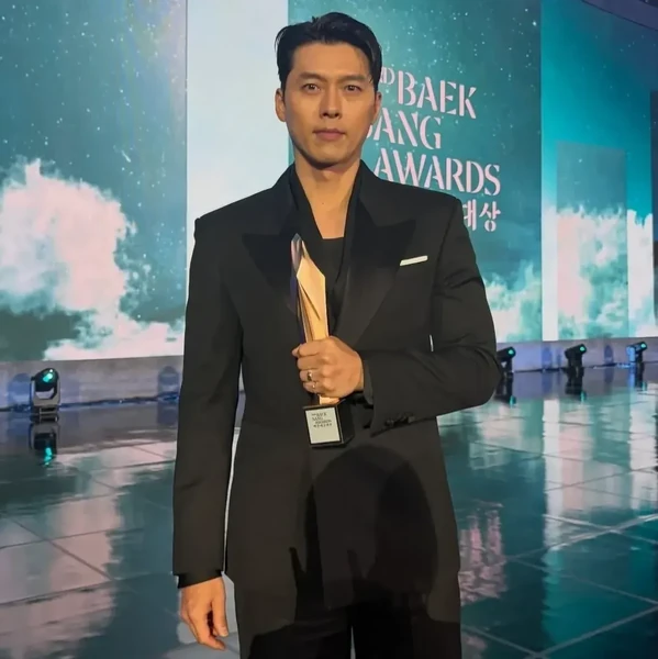 Penampilan Hyun Bin yang paling disukai hari ini