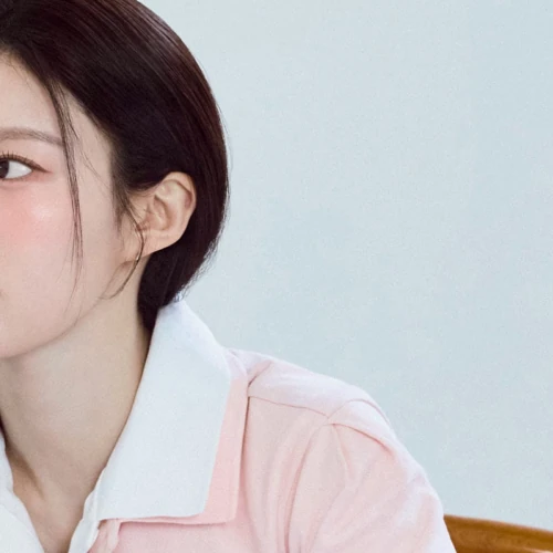 The most loved look of Go Younjung today