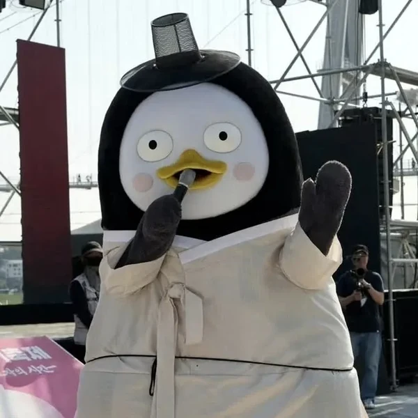ペンスへのファンの愛が詰まった人気写真