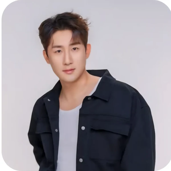 The most loved look of Na Sangdo today