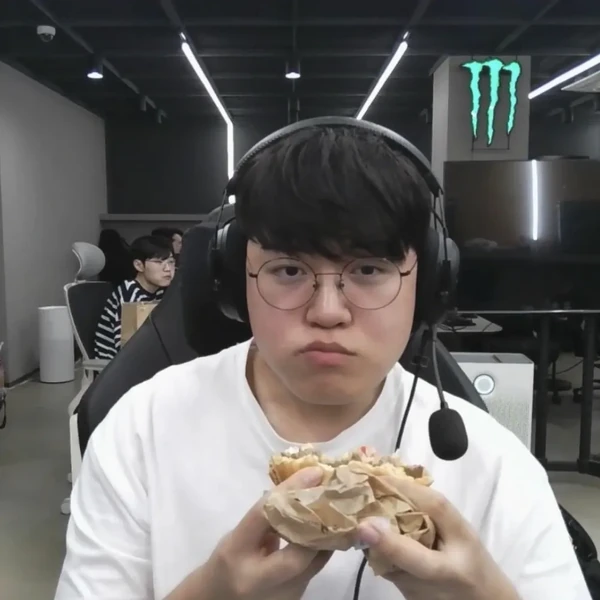 粉絲團打造的閃耀Gumayusi時刻