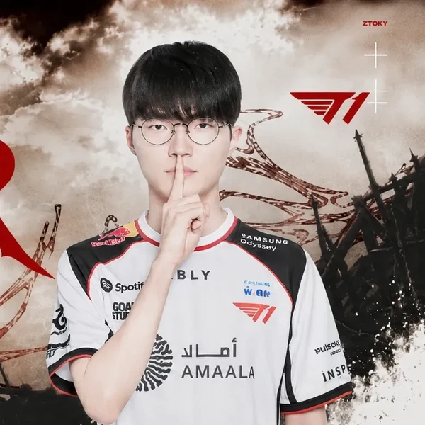 Top moment of Faker chosen by fans