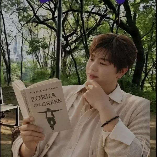 The most loved look of Jin Haesung today