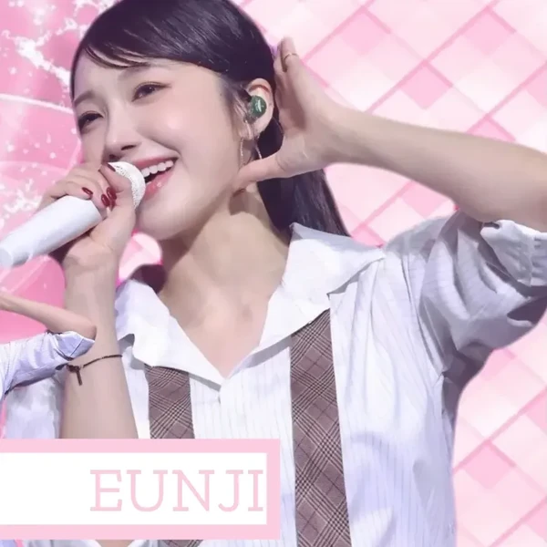 Popular photo full of fans’ love for Jung Eunji