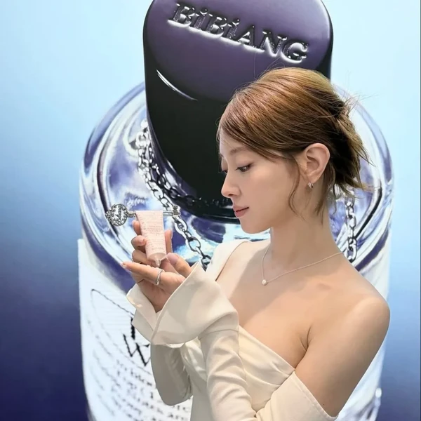 detailBanner
