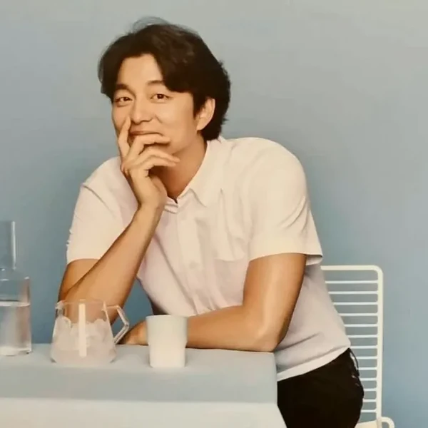 The most loved look of Gong Yoo today