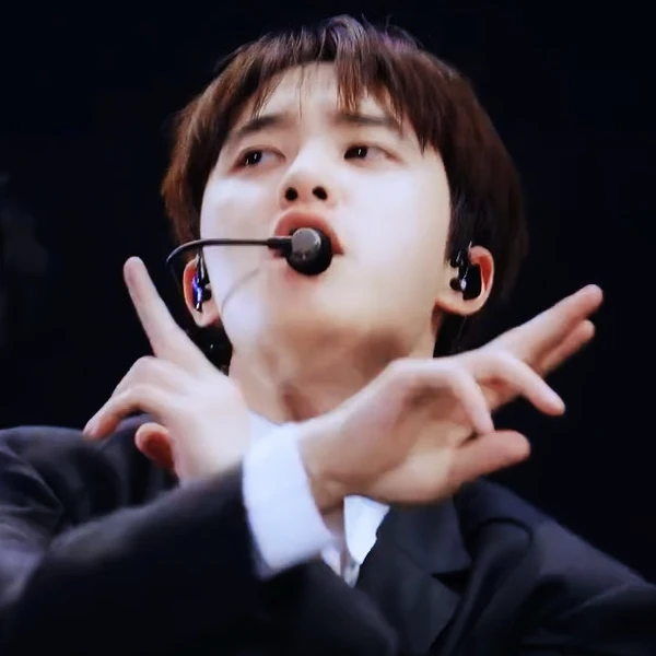 Popular photo full of fans’ love for Doh Kyungsoo (D.O.)