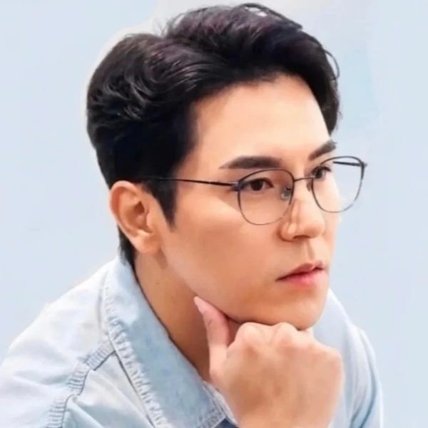 The most loved look of Jang Minho today