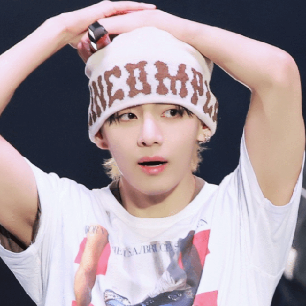 Popular photo full of fans’ love for Kim Taehyung (V)