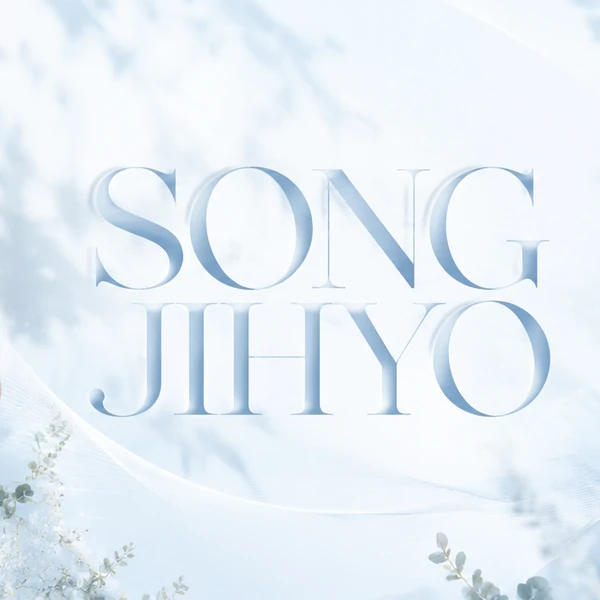 Foto populer Song Jihyo yang penuh cinta dari penggemar