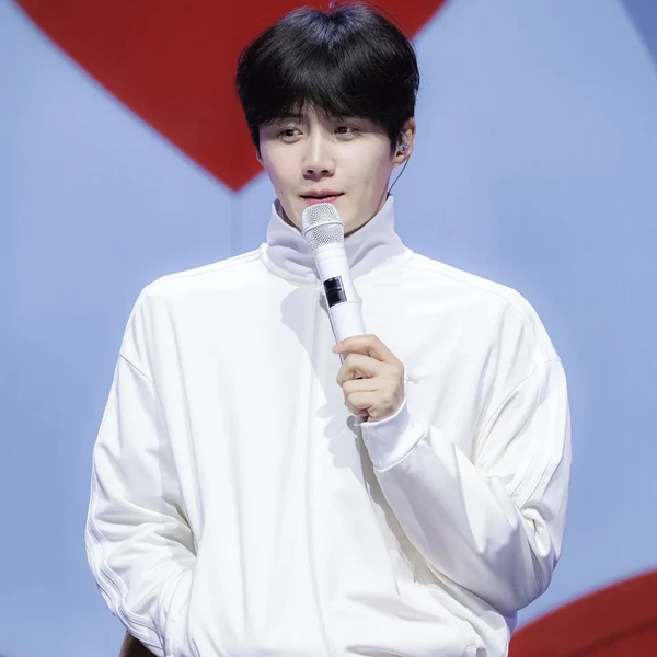 Top moment of Kim Seonho chosen by fans