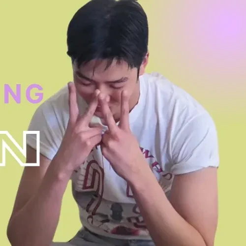 Penampilan Rowoon yang paling disukai hari ini