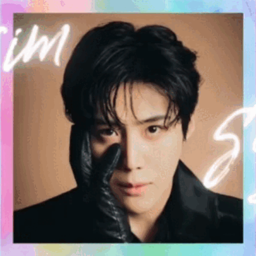 Popular photo full of fans’ love for Kim Seonho