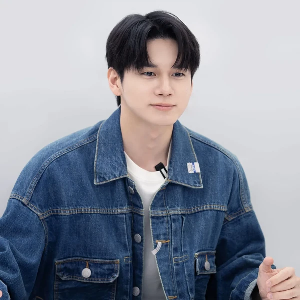 Penampilan Ong Seongwu yang paling disukai hari ini