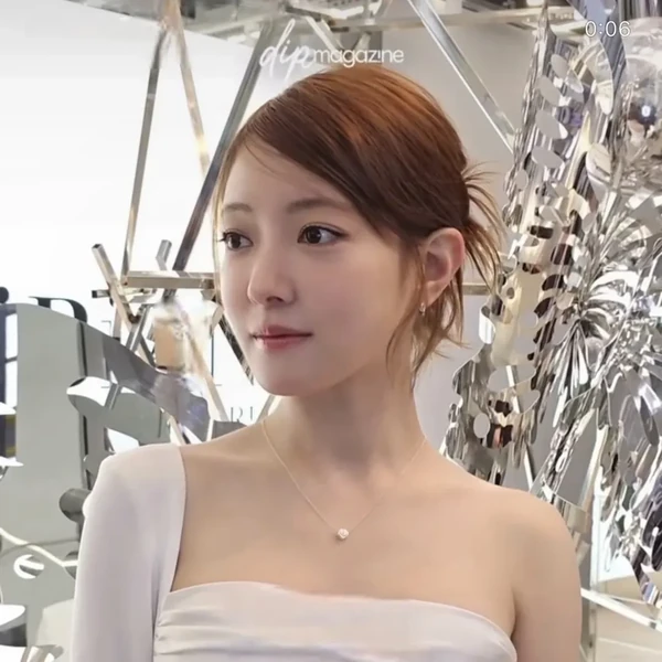 The most loved look of Lee Seyoung today