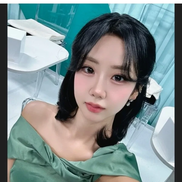 充滿粉絲愛的姜蕙妍人氣照片