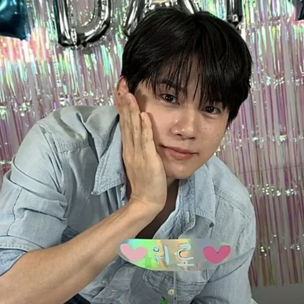 Penampilan Ong Seongwu yang paling disukai hari ini