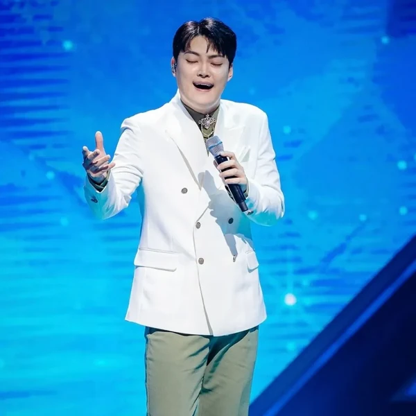 The most loved look of Kim Kyungmin today