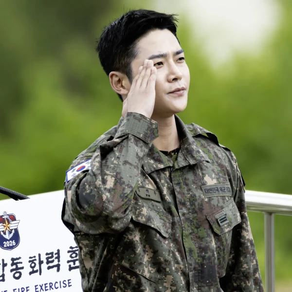 Penampilan Rowoon yang paling disukai hari ini