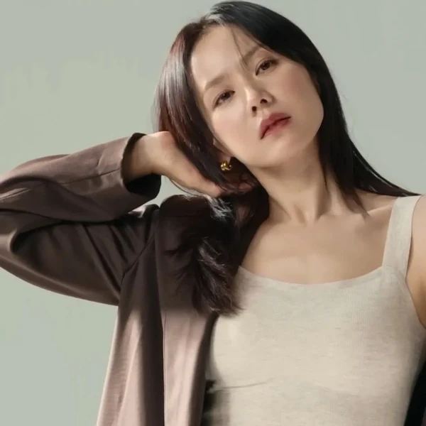 Penampilan Son Yejin yang paling disukai hari ini