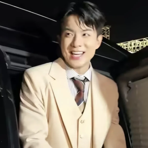 The most loved look of Na Taejoo today