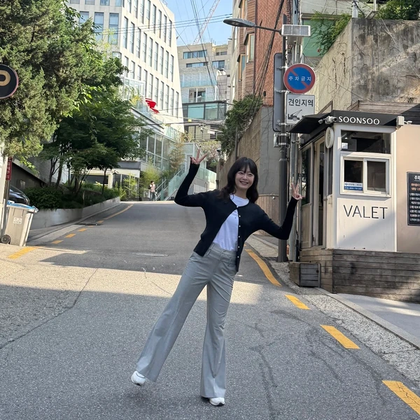 Popular photo full of fans’ love for Jeon Somin