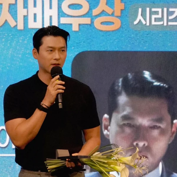 오늘 가장 사랑받은 현빈의 모습