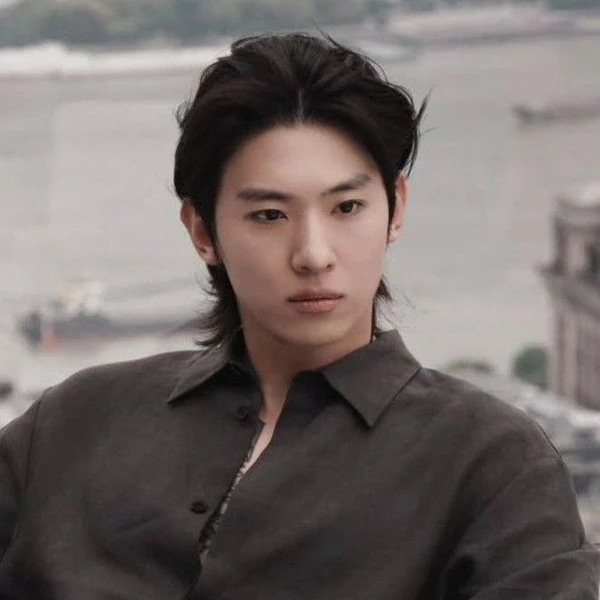 The most loved look of Dex today