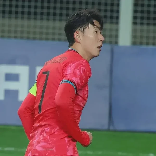 손흥민 팬덤이 선택한 최고의 순간