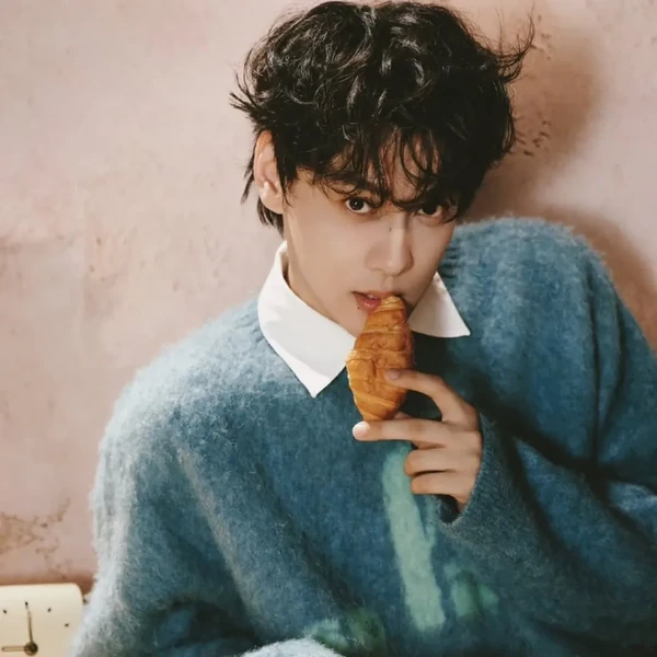 Popular photo full of fans’ love for Tian Xuning