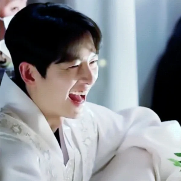 Top moment of Song Joongki chosen by fans