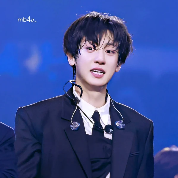 Penampilan Chanyeol yang paling disukai hari ini