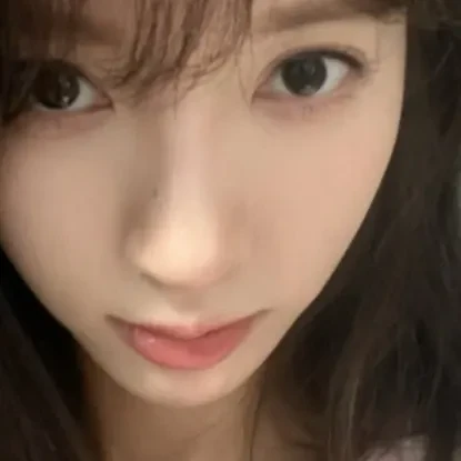 The most loved look of Bona today