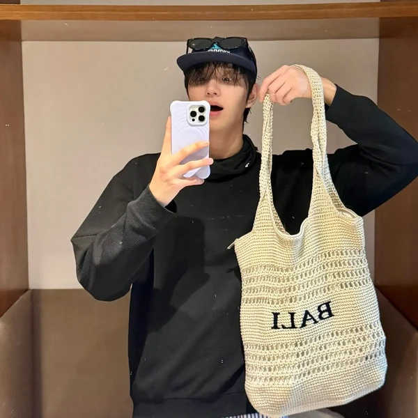 The most loved look of Kim Jaewon today