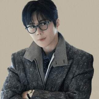 The most loved look of Kim Seonho today
