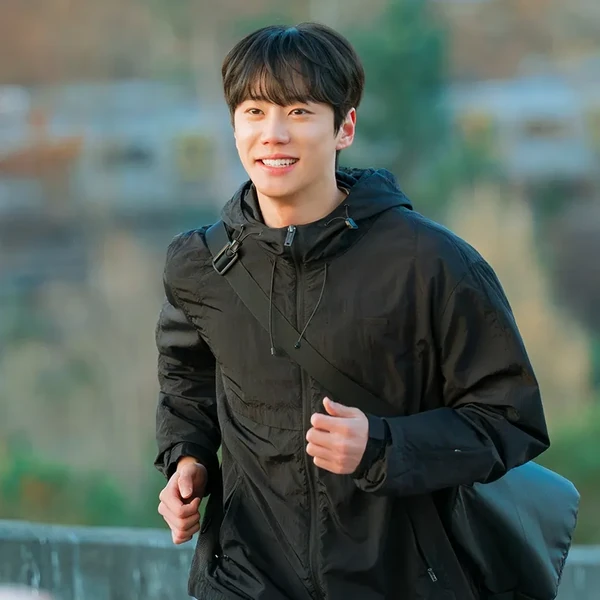 Top moment of Lee Junyoung chosen by fans