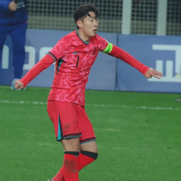 Top moment of Son Heungmin chosen by fans