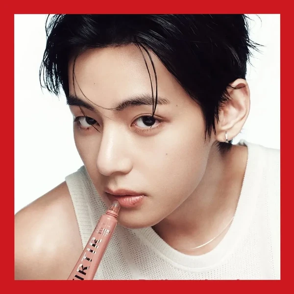 Popular photo full of fans’ love for Kim Taehyung (V)