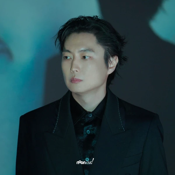 Popular photo full of fans’ love for Roh Jaewon