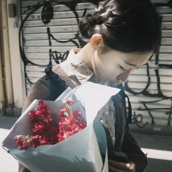 The most loved look of Han Yeji today